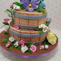 Floral barrel cake 