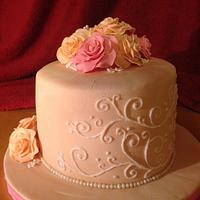white chocolate rose cake