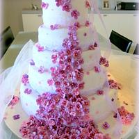 Hydrangea wedding cake