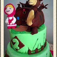 Masha and bear cake 