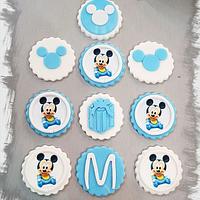 Baby Mickey Mouse + cupcake toppers
