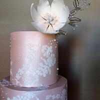 Tulle and Lace Wedding Cake