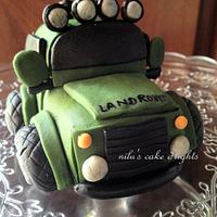Stuck in the mud - Land Rover cake