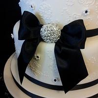 Black and White 3 tier wedding cake