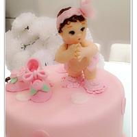 Baby flower headband cake