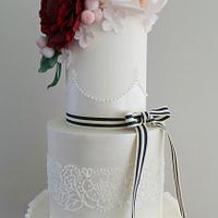 Delicate shimmer & ruffled wedding cake