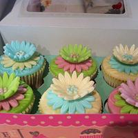 spring time cupcakes