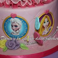 Disney Princess tiara cake
