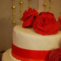 Roses Wedding Cake