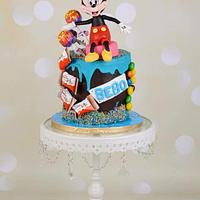Mickey Mouse Candy drip cake 