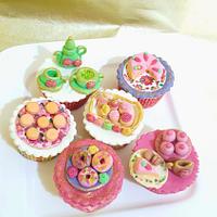 Teaparty theme cupcakes 