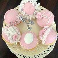 Vintage Pink Cupcakes 