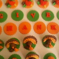 Thanksgiving cupcake toppers
