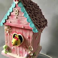 Hanging Birdhouse Cake