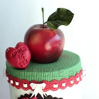 Apple of My Eye-My daughters 1st b'day cake