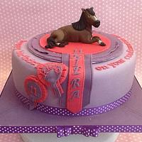 Horse lover's cake