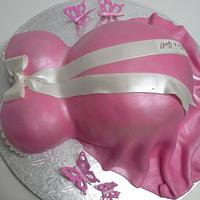 Baby belly cake