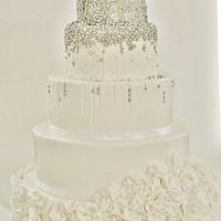 White/silver wedding cake