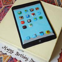 iPad Mini Cake