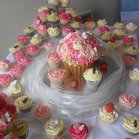 Wedding giant cupcake and lots of cupcakes