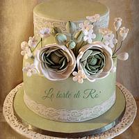 Vintage Ranunculus and lace cake
