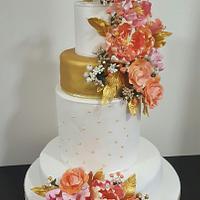 Coral and gold bouquet