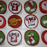 Arsenal themed football cupcakes