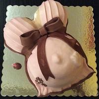 Mother to be cake