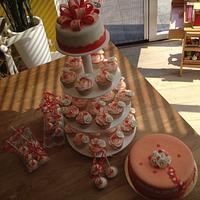 Wedding cupcake / cake tower