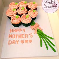 Mother flowers cupcakes bouqet
