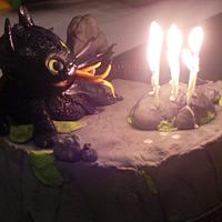 How to Train a Dragon inspired cake