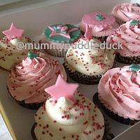 Stars and sprinkles cupcakes 