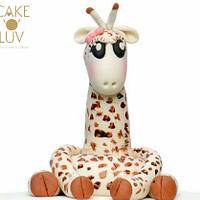 Baby shower cake- giraffe love