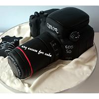 camera cake
