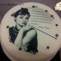 Audrey Hepburn Cake & Cupcakes