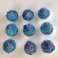 Frozen Themed Cupcakes