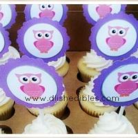Baby Shower Cake - Owl Toppers on Cupcakes