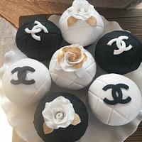 Chanel cake and cupcakes