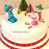 Christmas Cake - kids playing in the snow