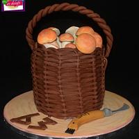 Cake "Basket of boletus"
