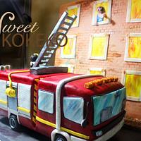 3D Firetruck Cake