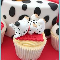 Big Cake Little Cakes : Dalmation Puppies