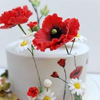 Cake with painted poppies