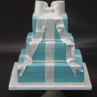 three tiers Tiffany cake
