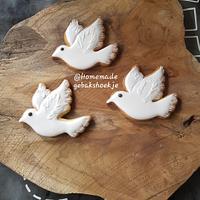 white pigeon cookies