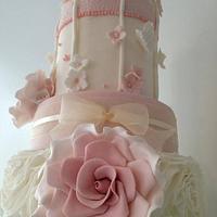 Romantic Birdcage Wedding cake