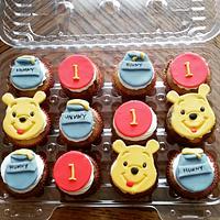 Winnie-the-Pooh Giant Cupcake