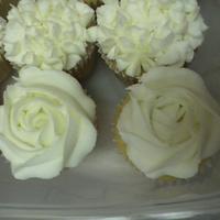 Rose and Hydrangea cupcakes