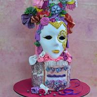 Venetian mask... Venetian mask...