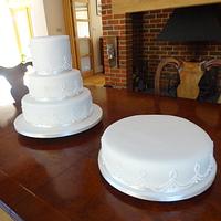 Ivory Wedding Cake with Vintage Piping